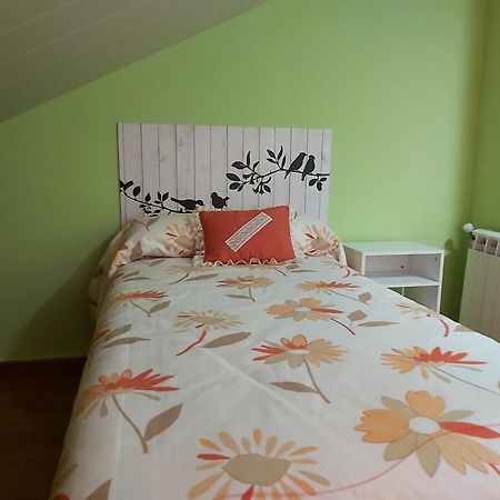 Despertar Con El Sonido De Los Pajaros Villa Melide Eksteriør billede