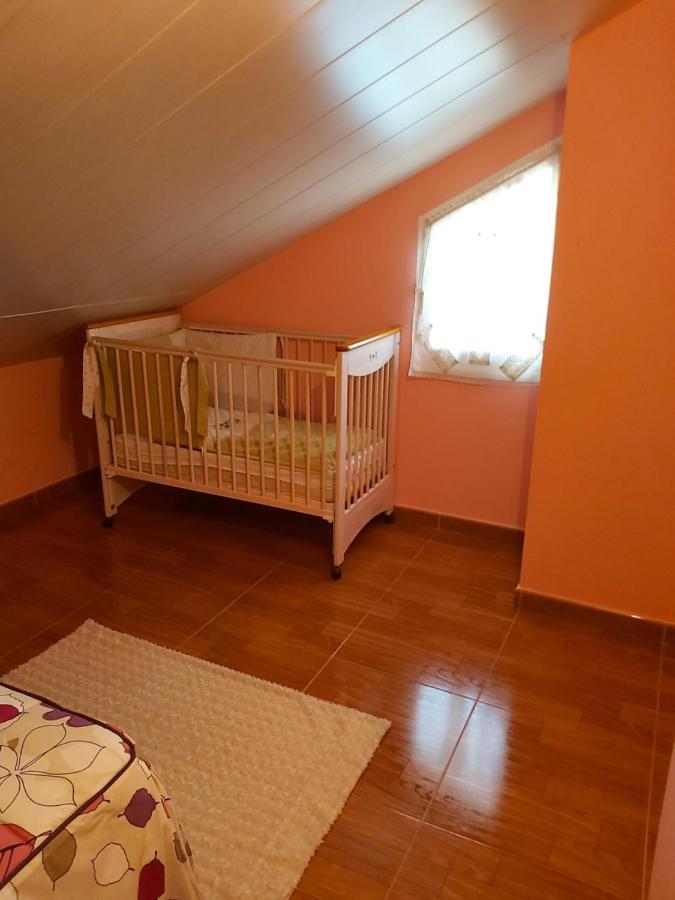 Despertar Con El Sonido De Los Pajaros Villa Melide Eksteriør billede