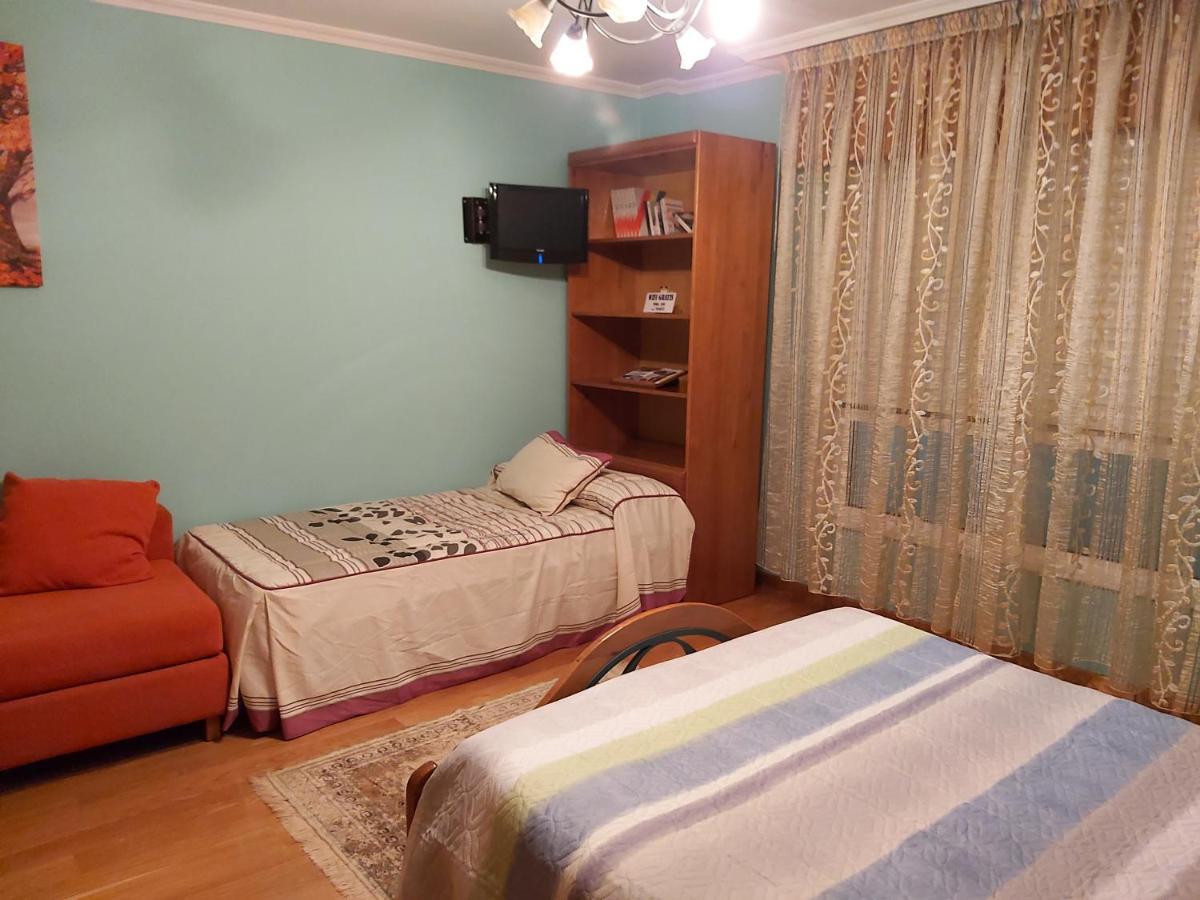 Despertar Con El Sonido De Los Pajaros Villa Melide Eksteriør billede