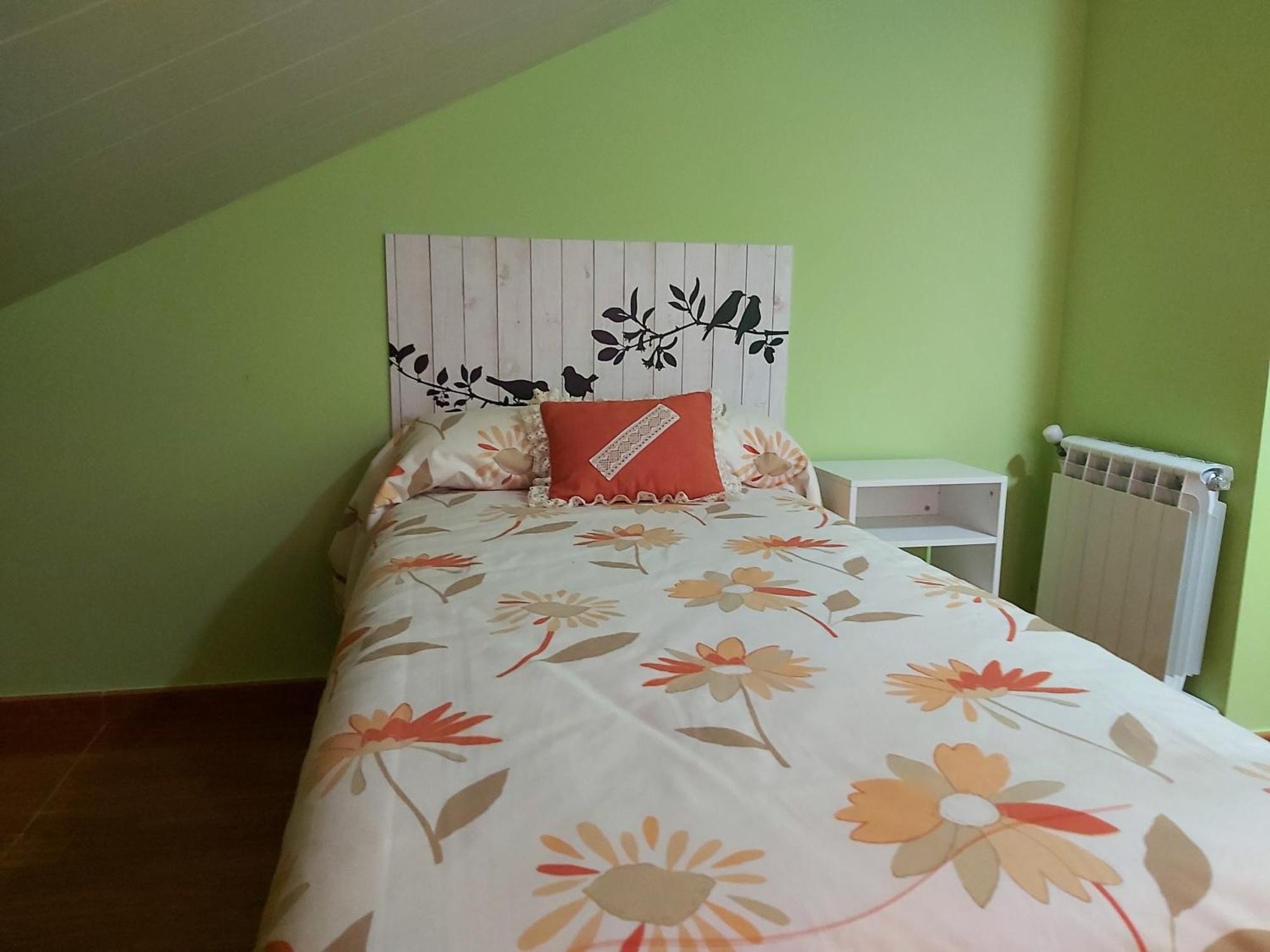 Despertar Con El Sonido De Los Pajaros Villa Melide Eksteriør billede