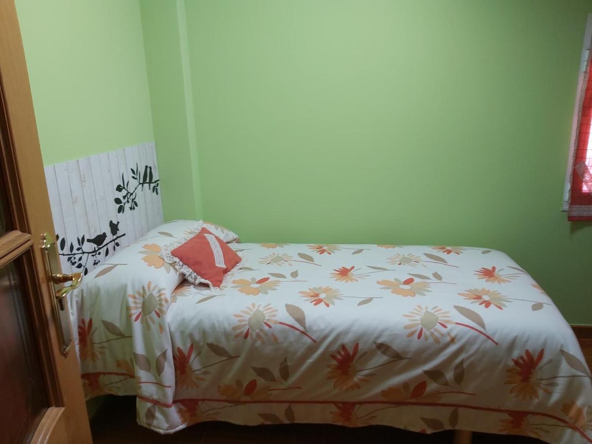 Despertar Con El Sonido De Los Pajaros Villa Melide Eksteriør billede