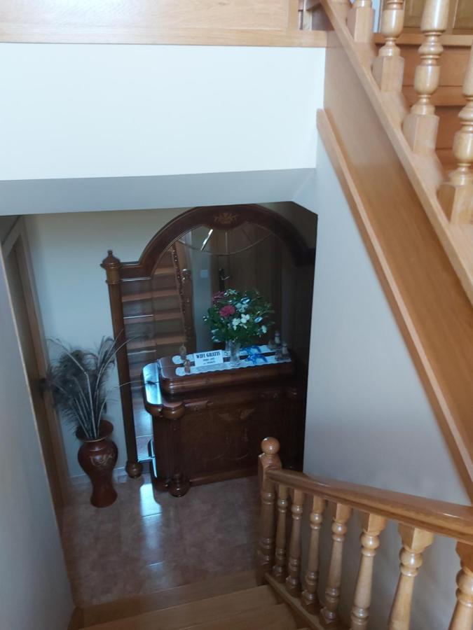 Despertar Con El Sonido De Los Pajaros Villa Melide Eksteriør billede